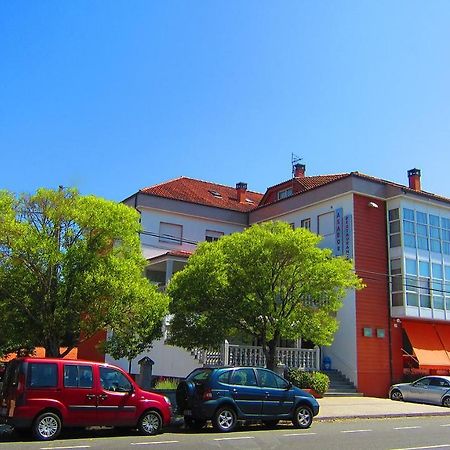 Hotel Os Caracoles Pereiro de Aguiar Екстериор снимка