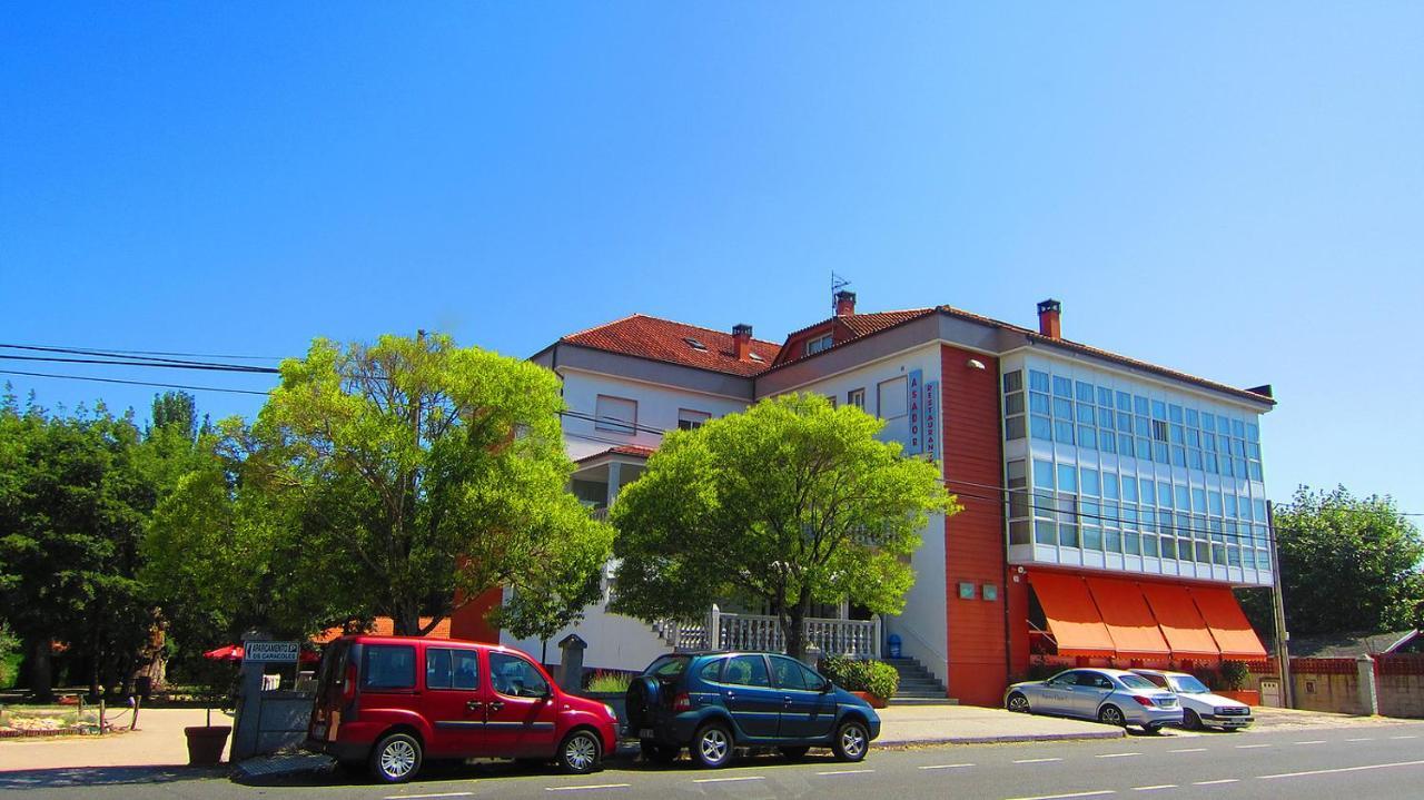 Hotel Os Caracoles Pereiro de Aguiar Екстериор снимка